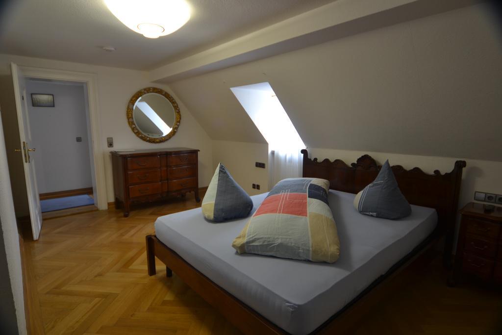 שלוכזי Schwarwald Apartment חדר תמונה