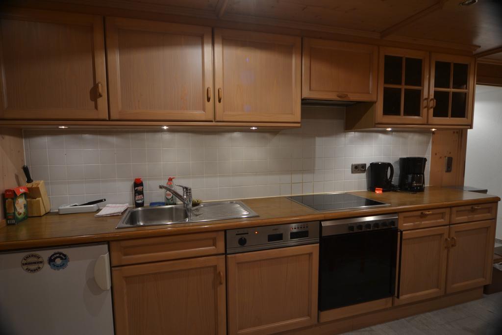 שלוכזי Schwarwald Apartment חדר תמונה